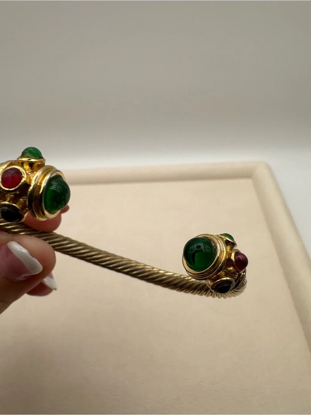 Vintage Twisted Cable Cuff Bracelet Gold Tone Multicolor Glass Cabochons